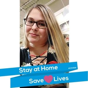 Meet your Posher, Emily